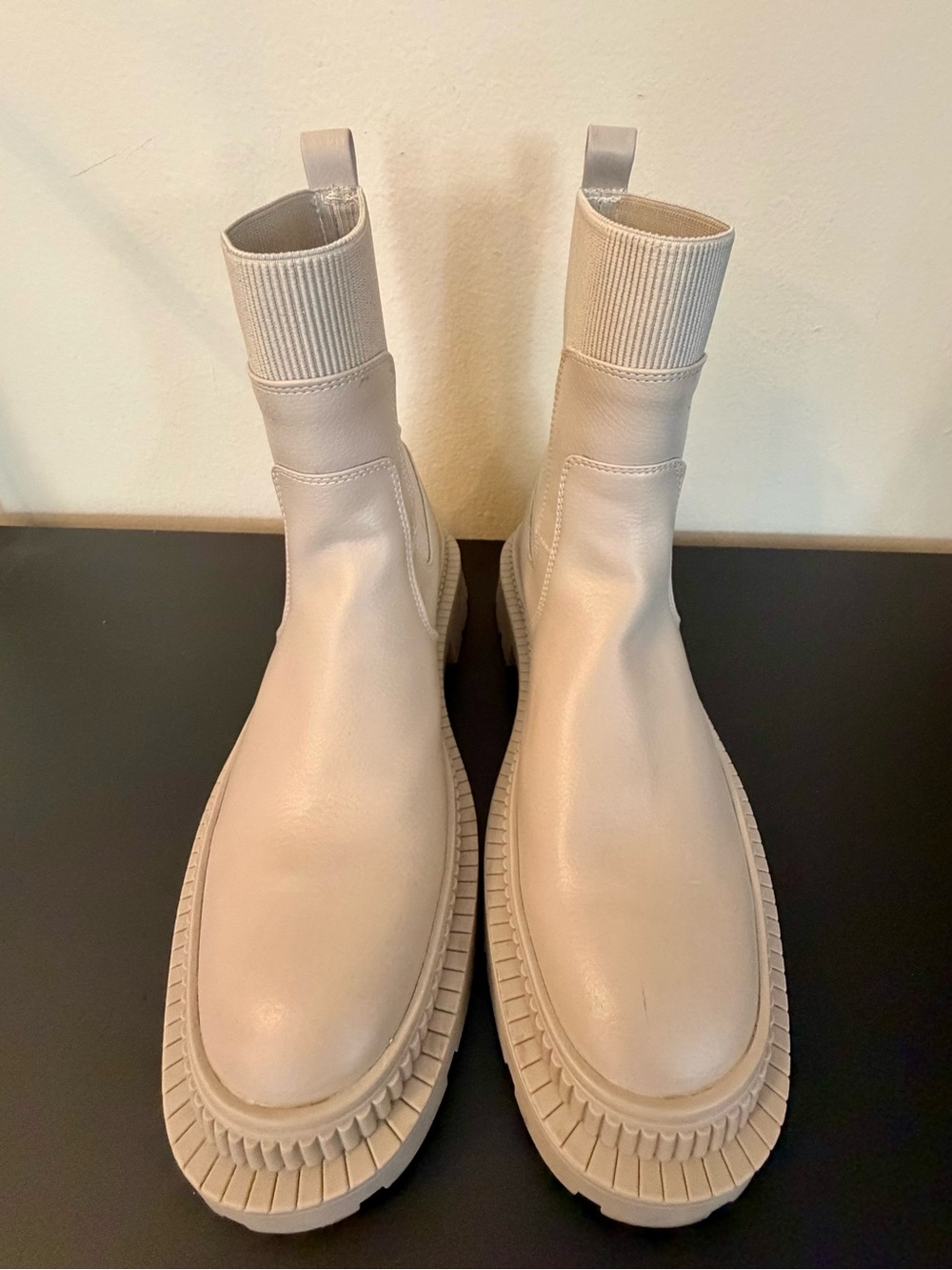 Mango Ribbed Panel Chelsea Boots